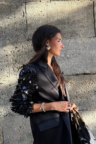 9F674A33-85C9-45DA-8275-3B868D22C4C7